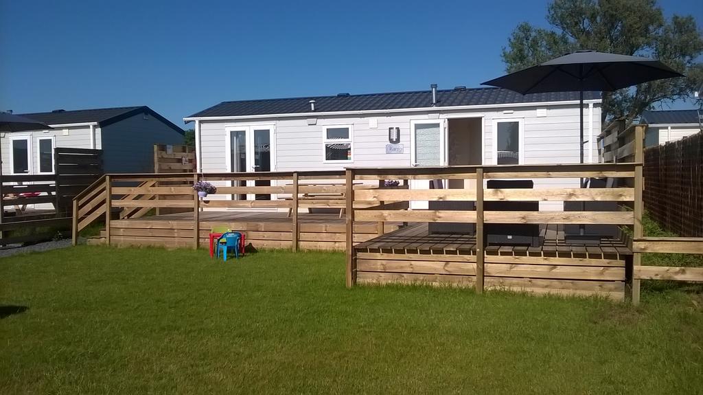 Vakantie Chalet Makkum Exterior photo
